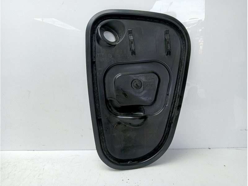 Recambio de moldura para volkswagen golf vii lim. (5g1) advance bluemotion referencia OEM IAM 5G4837915G  