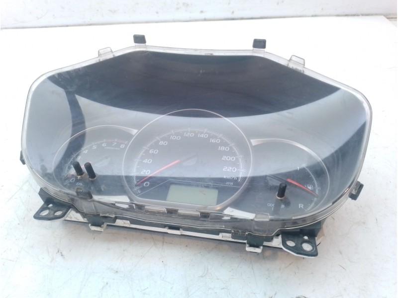Recambio de cuadro instrumentos para toyota yaris referencia OEM IAM 838000U270  MB1575607573