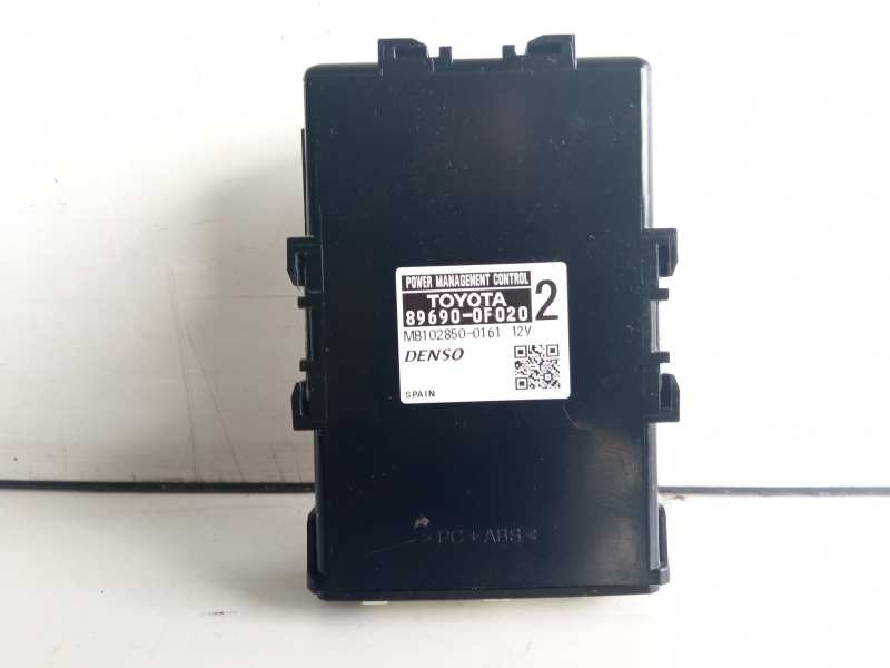 Recambio de modulo electronico para toyota verso active referencia OEM IAM 896900F020  