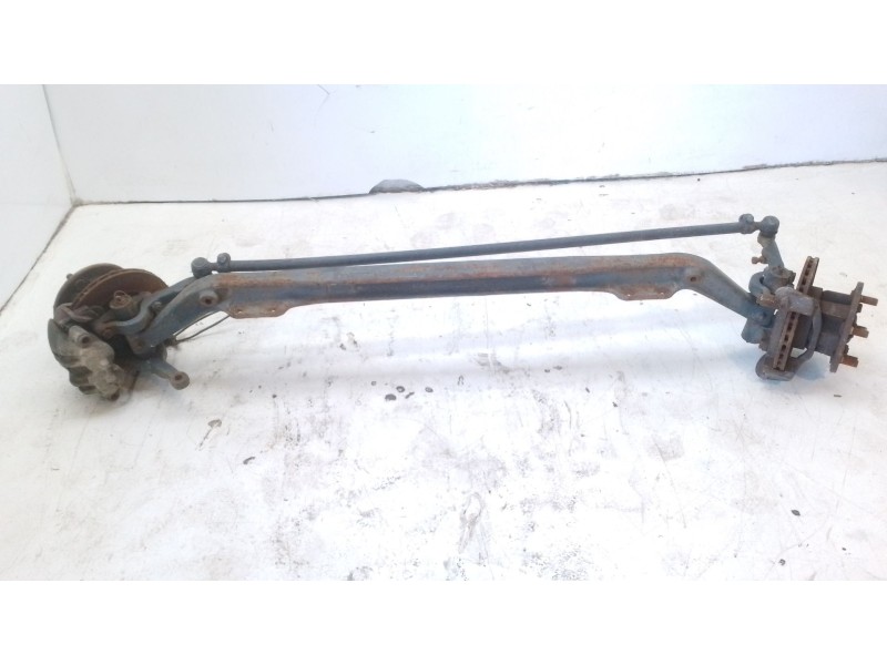 Recambio de puente delantero para nissan atleon referencia OEM IAM 400019X400  