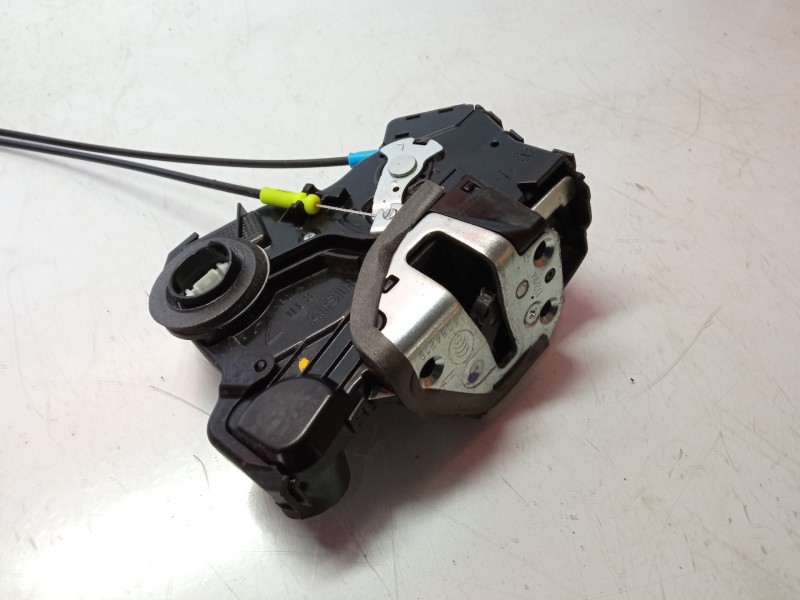 Recambio de cerradura puerta delantera izquierda para toyota auris touring sports (e18) hybrid feel! referencia OEM IAM 69040024