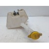 Recambio de deposito limpia para toyota yaris referencia OEM IAM 853150D170  