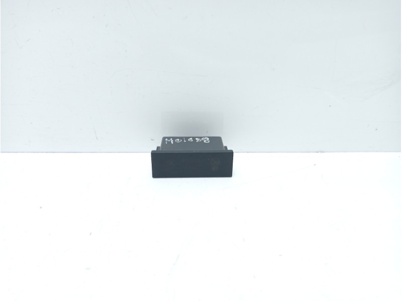 Recambio de modulo electronico para toyota yaris referencia OEM IAM 83950K0010  