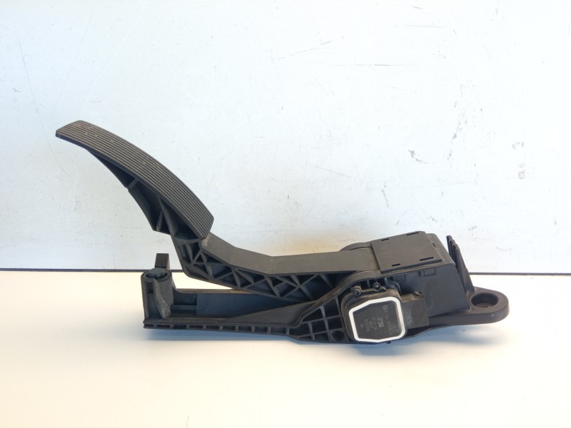 Recambio de pedal acelerador para mercedes-benz clase r (w251) 350 (251.056) referencia OEM IAM A164300004  