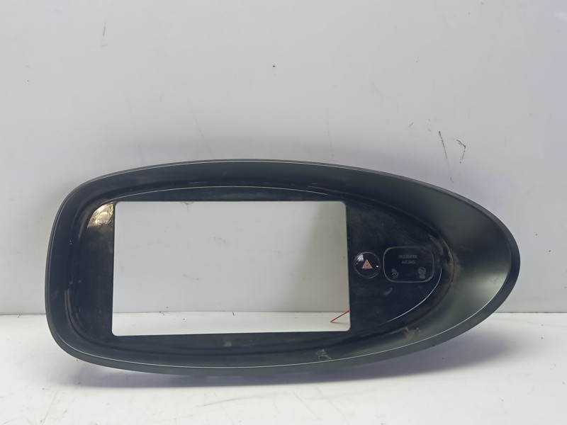 Recambio de moldura para toyota aygo referencia OEM IAM 554050H110B1 554050H110 