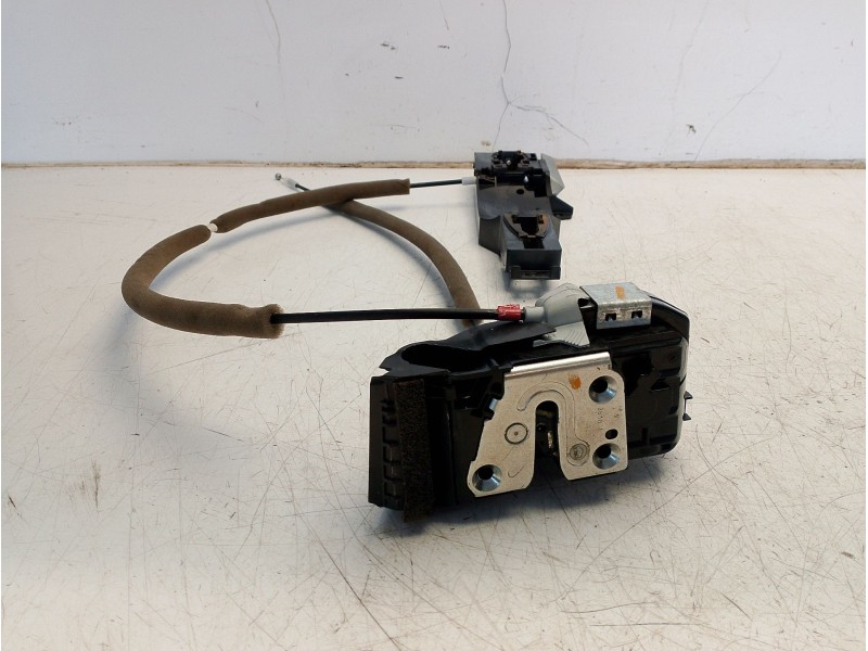 Recambio de cerradura puerta trasera derecha para nissan qashqai ii (j11, j11_) 1.3 dig-t referencia OEM IAM 825004EA2A  