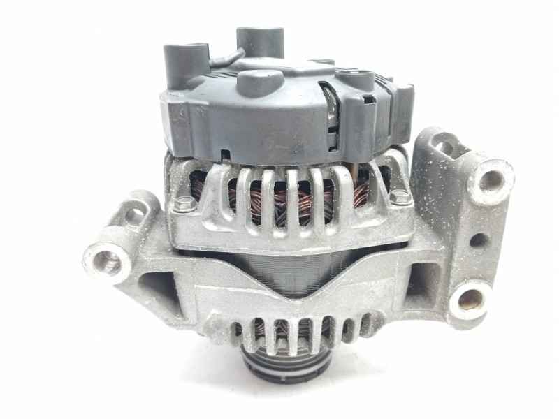 Recambio de alternador para opel corsa c blue line referencia OEM IAM 13117279YQ 2542851C 