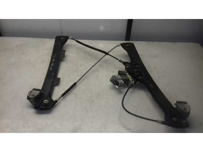 Recambio de elevalunas delantero izquierdo para bmw serie 5 berlina (e60) 520d referencia OEM IAM 7075667E 7034351S 