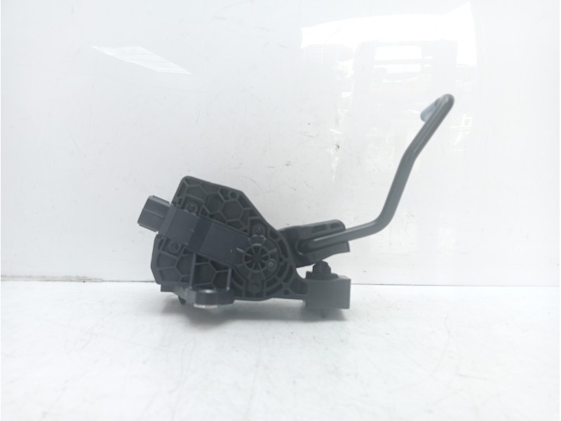 Recambio de potenciometro pedal para lexus ux (za10) referencia OEM IAM 7811076131  