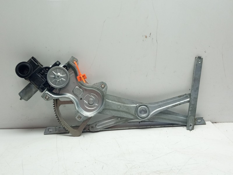 Recambio de elevalunas delantero izquierdo para toyota c-hr referencia OEM IAM 69820F4010  