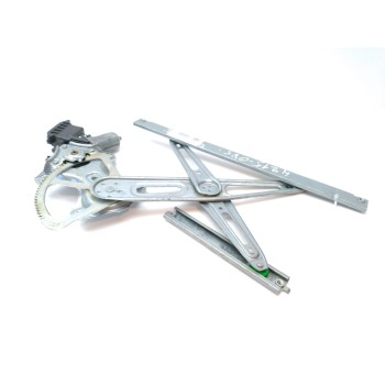 ELEVALUNAS DELANTERO IZQUIERDO 698200D041 