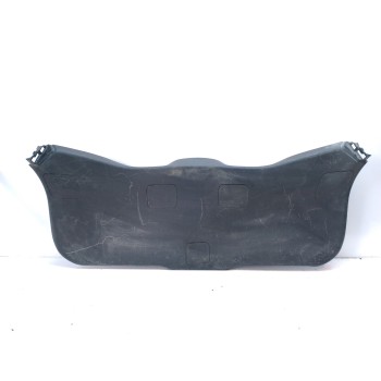 GUARNECIDO PORTON TRASERO 64780F4010C0 