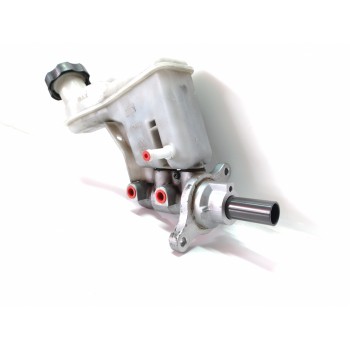 BOMBA FRENO 585102S101 
