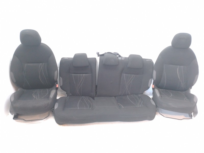 Recambio de juego asientos completo para peugeot 208 1.4 hdi fap referencia OEM IAM 1608106580  
