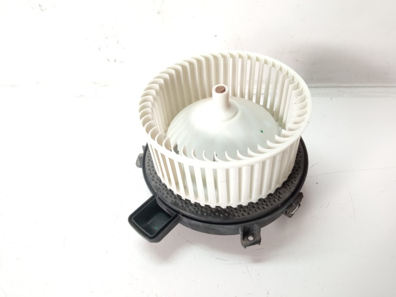 Recambio de ventilador calefaccion para opel astra k lim. 5türig dynamic start/stop referencia OEM IAM 13497776 0130309503 