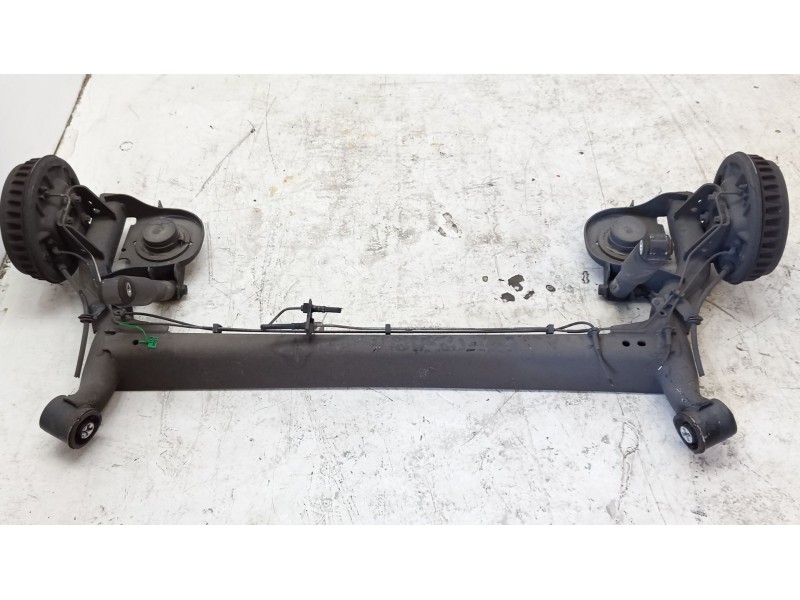 Recambio de puente trasero para dacia lodgy (js_) 1.6 lpg referencia OEM IAM 555117070R  562100397R