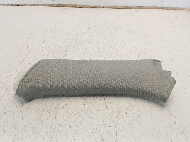 Recambio de moldura para audi a4 b9 avant (8w5, 8wd) 35 tdi mild hybrid referencia OEM IAM 8W9867288  