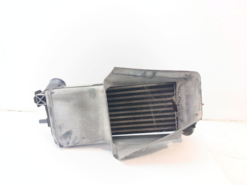 Recambio de intercooler para ford focus turn. (cb8) titanium referencia OEM IAM 1778294  
