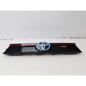 PILOTO TRASERO CENTRAL 768010D760 
