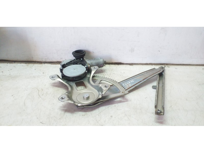 Recambio de motor elevalunas trasero derecho para lexus ls (usf4/uvf4) 460 referencia OEM IAM 8571050110  