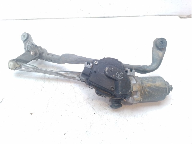 Recambio de motor limpia delantero para toyota yaris referencia OEM IAM 851100D191  85110-0DI90