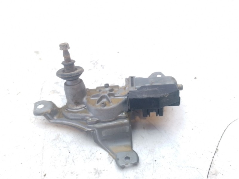 Recambio de motor limpia trasero para toyota yaris referencia OEM IAM 851300D080  