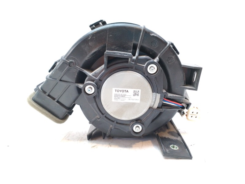 Recambio de motor calefaccion para toyota corolla (e21) hybrid active referencia OEM IAM G923047050  