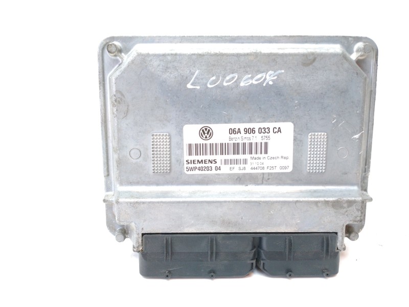 Recambio de centralita motor uce para volkswagen golf v berlina (1k1) 1.6 referencia OEM IAM 06A906033CA  