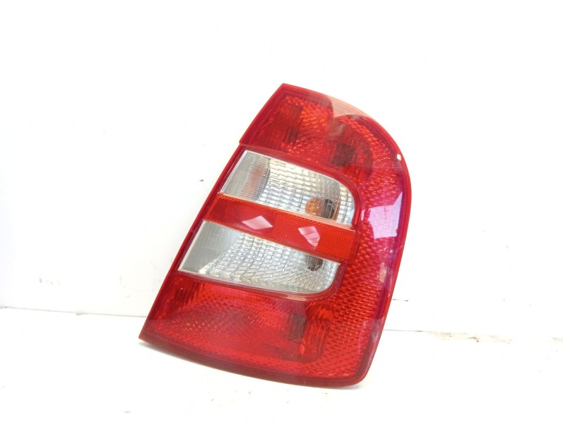 Recambio de piloto trasero derecho para skoda fabia i (6y2) 1.4 referencia OEM IAM 6Y6945112B  