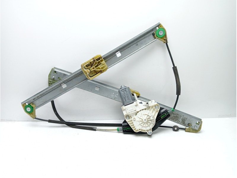 Recambio de elevalunas delantero derecho para audi q5 (8r) 3.2 fsi referencia OEM IAM 8R0837462B  