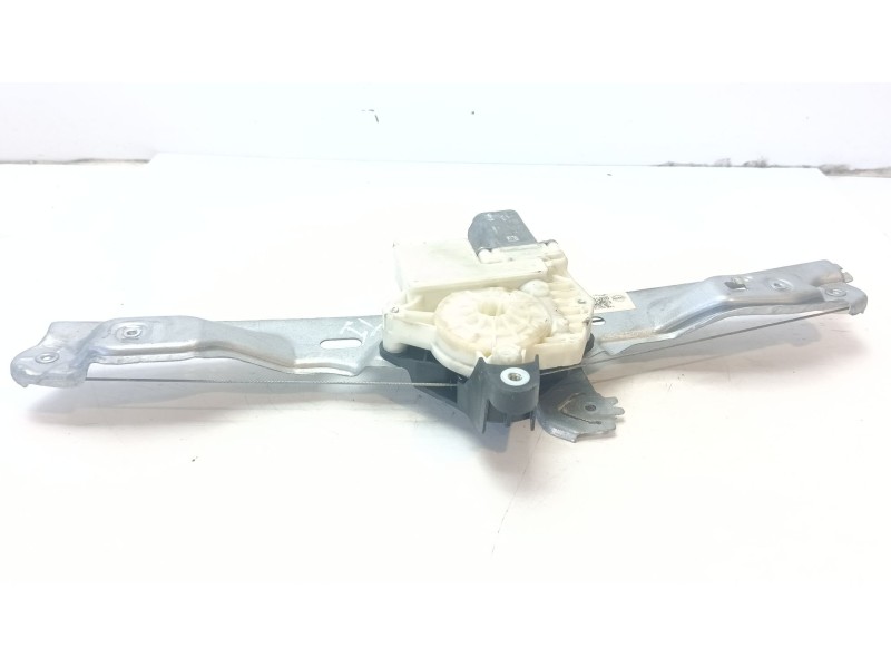 Recambio de elevalunas trasero izquierdo para nissan qashqai ii (j11, j11_) 1.3 dig-t referencia OEM IAM 82701HV00C  C88539103