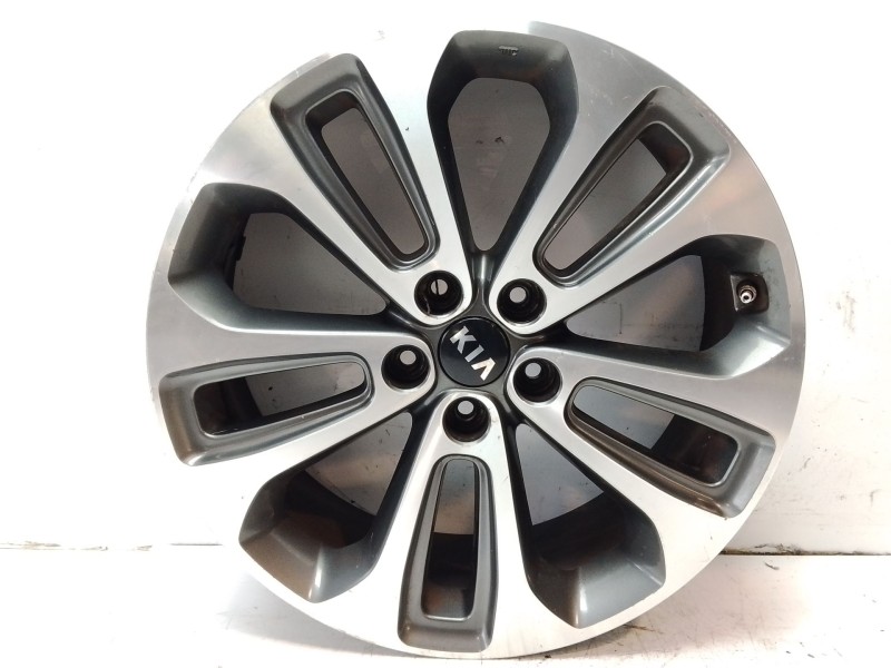 Recambio de llanta para kia sorento referencia OEM IAM 529102P295 529101U395 529102P295