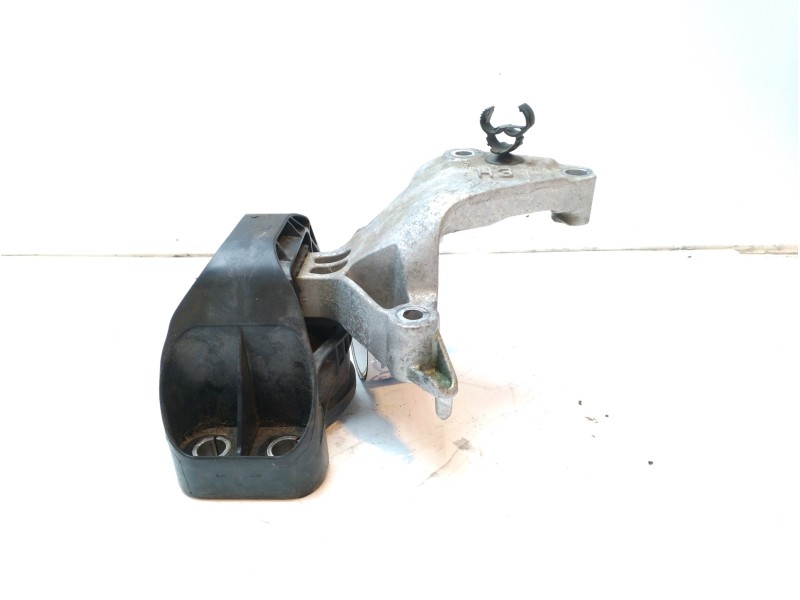 Recambio de soporte motor para renault arkana arkana tr (ljl) referencia OEM IAM 112106091R  