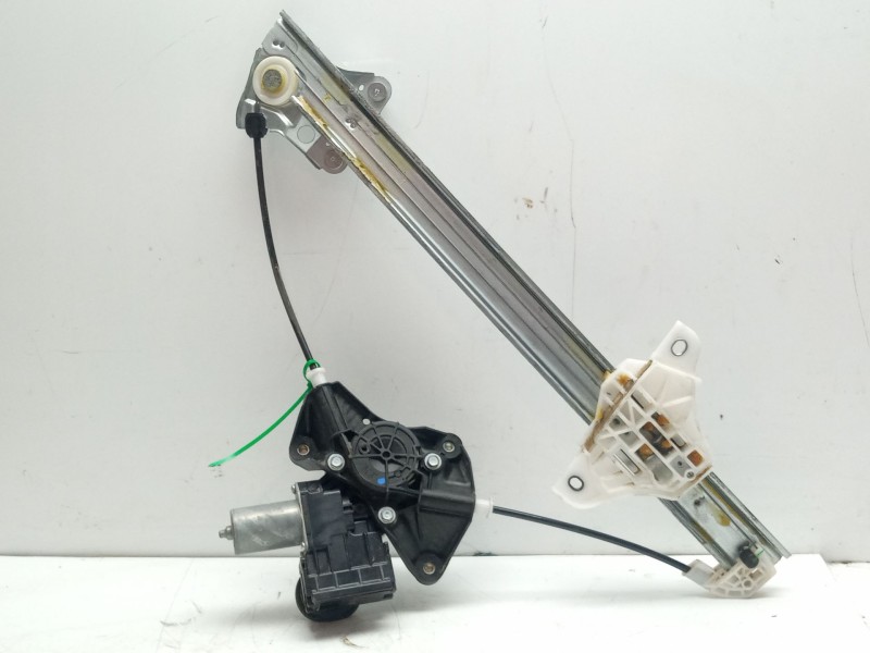 Recambio de elevalunas delantero izquierdo para toyota yaris cross (mxp_) 1.5 (mxpb10) referencia OEM IAM 698200D590  