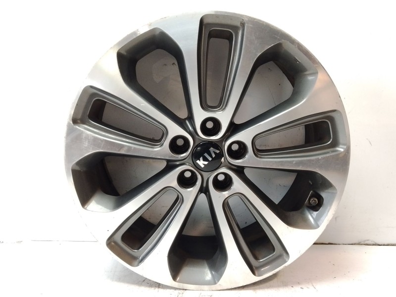 Recambio de llanta para kia sorento referencia OEM IAM 529102P295 529101U395 529102P295