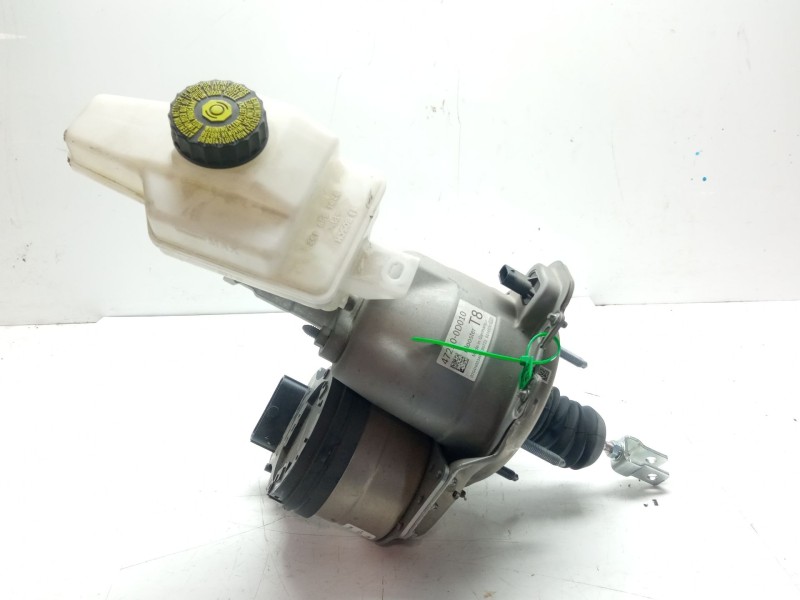 Recambio de servofreno para toyota yaris cross (mxp_) 1.5 (mxpb10) referencia OEM IAM 472100D010  