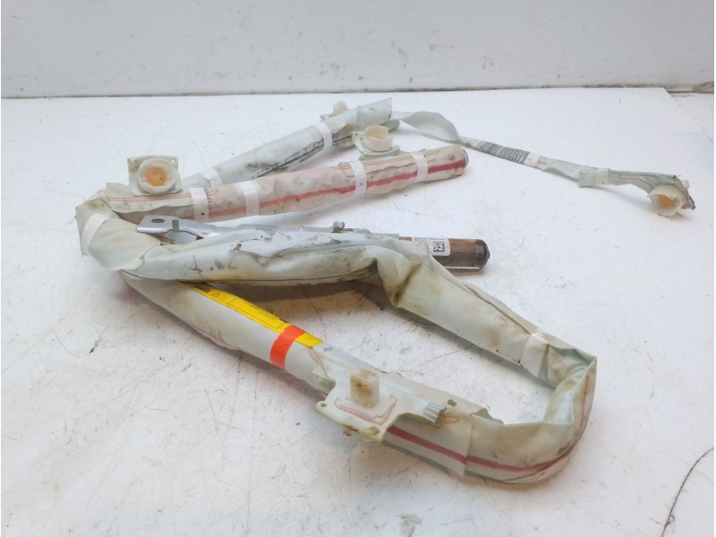 Recambio de airbag cortina delantero derecho para toyota yaris referencia OEM IAM 621700D031  