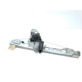 ELEVALUNAS DELANTERO DERECHO 440726J4 