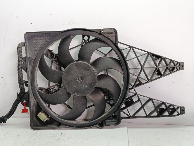Recambio de electroventilador para fiat bravo ii (198_) 1.9 d multijet (198axb1a) referencia OEM IAM 51820790  