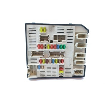 CAJA RELES / FUSIBLES 284B60008R 