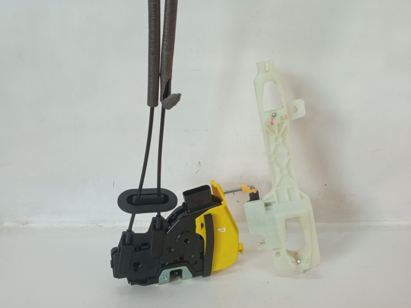Recambio de cerradura puerta delantera derecha para kia niro referencia OEM IAM 81320G5010 81320G5010 81320G5010LCW
