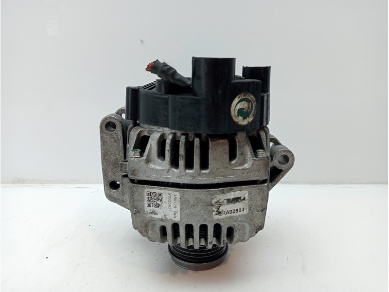 Recambio de alternador para opel corsa c blue line referencia OEM IAM TG9S015 180129 
