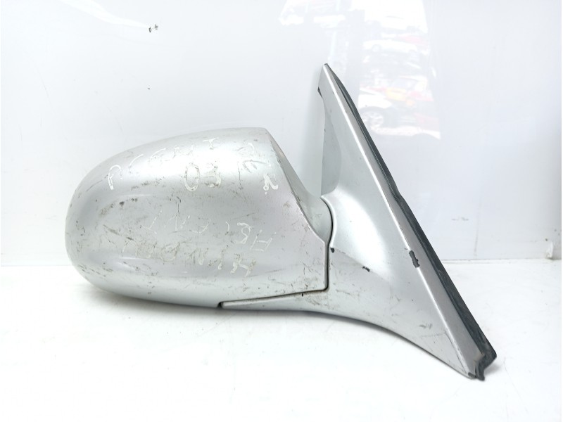 Recambio de retrovisor derecho para hyundai accent (lc) 1.3 12v cat referencia OEM IAM 8762225700  