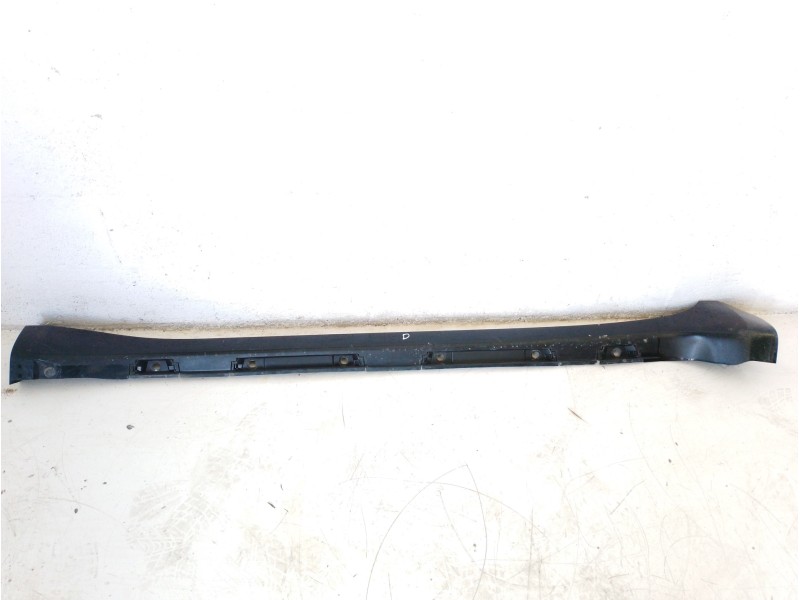 Recambio de estribos laterales para toyota land cruiser (j15) limited referencia OEM IAM 5740160903  