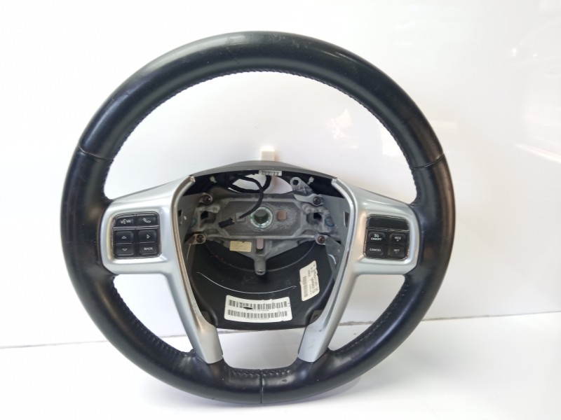 Recambio de volante para chrysler grand voyager referencia OEM IAM P1WC17DX9AD 56046252AD 56046255AD
