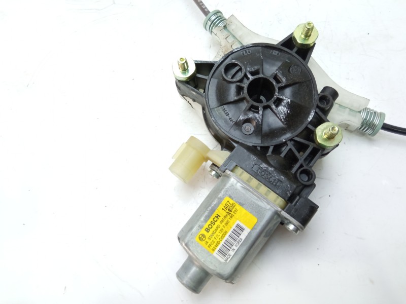 Recambio de motor elevalunas delantero derecho para kia picanto (ja) attract referencia OEM IAM 82460G6000  