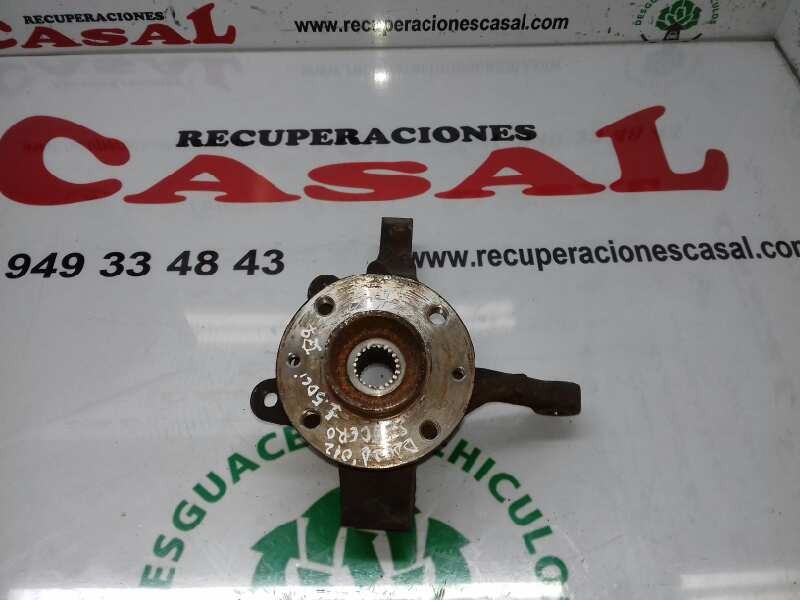 Recambio de mangueta delantera izquierda para dacia sandero laureate referencia OEM IAM 2963  