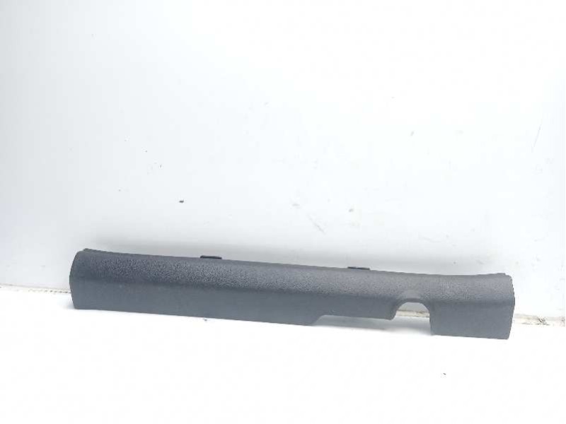 Recambio de moldura para kia ceed business referencia OEM IAM 85881J7000  