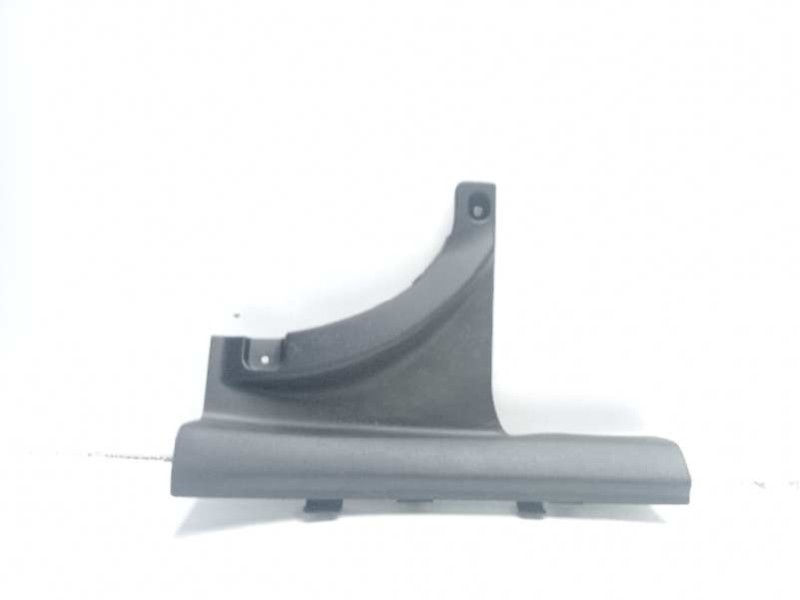 Recambio de moldura para kia ceed business referencia OEM IAM 85886J7000  