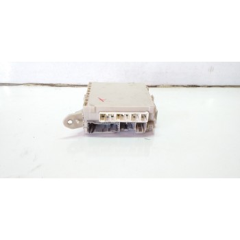 CAJA RELES / FUSIBLES 8273050150 744099380W 